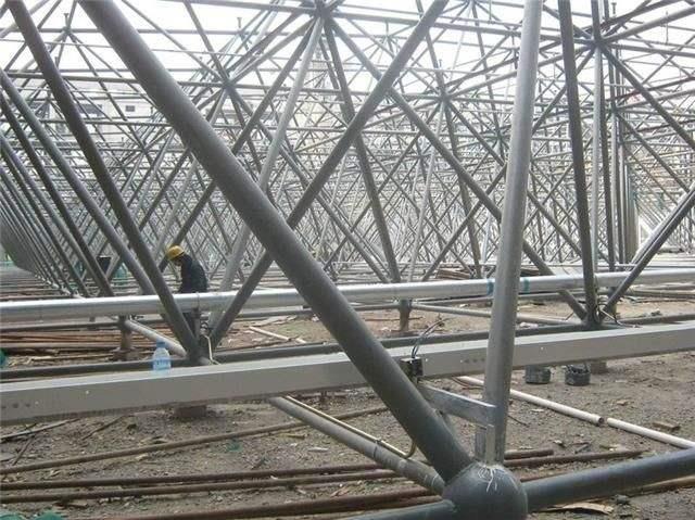 池州盘点螺栓球网架对选材方面的4点要求